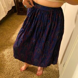 Vintage Beautiful Paisley Long Skirt